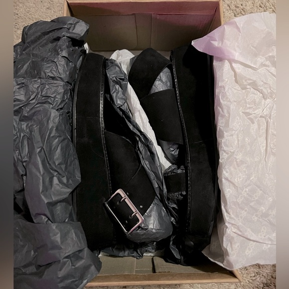 NIB Asos Design Black Suede Platform Sandal - Picture 4 of 6